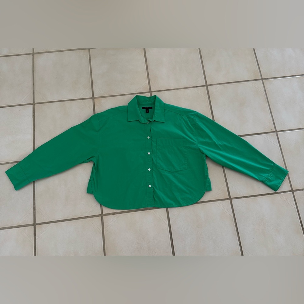 Banana Republic shirt size Large